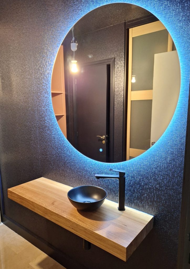 Lancelot Travaux - Miroir et Lave-Main